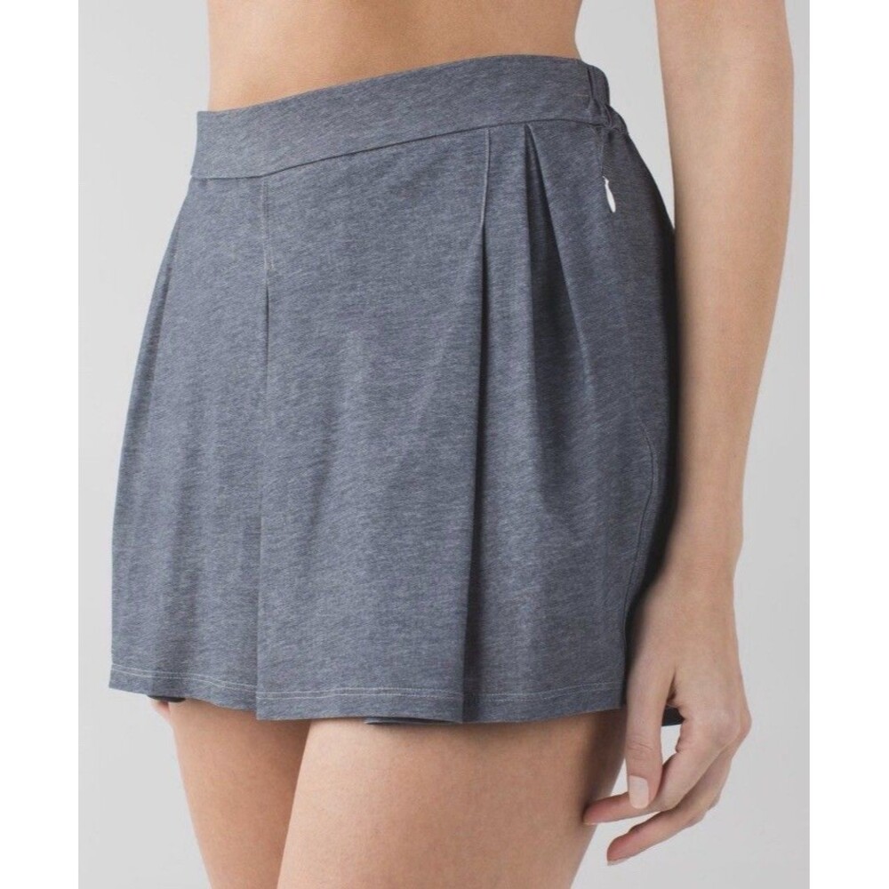 Lululemon Women's City Skort Gray ZipPockets Pleated Shorts Size 4 Athleisure